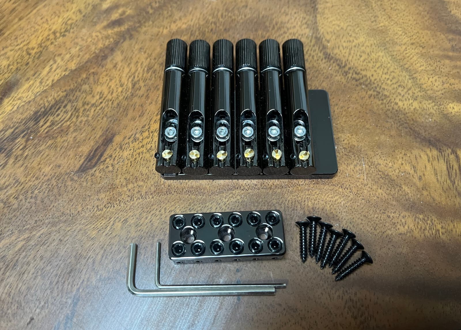 Guitar Parts 6-String Headless Guitar Bridge - Cosmo Black — Aumsen guitar part